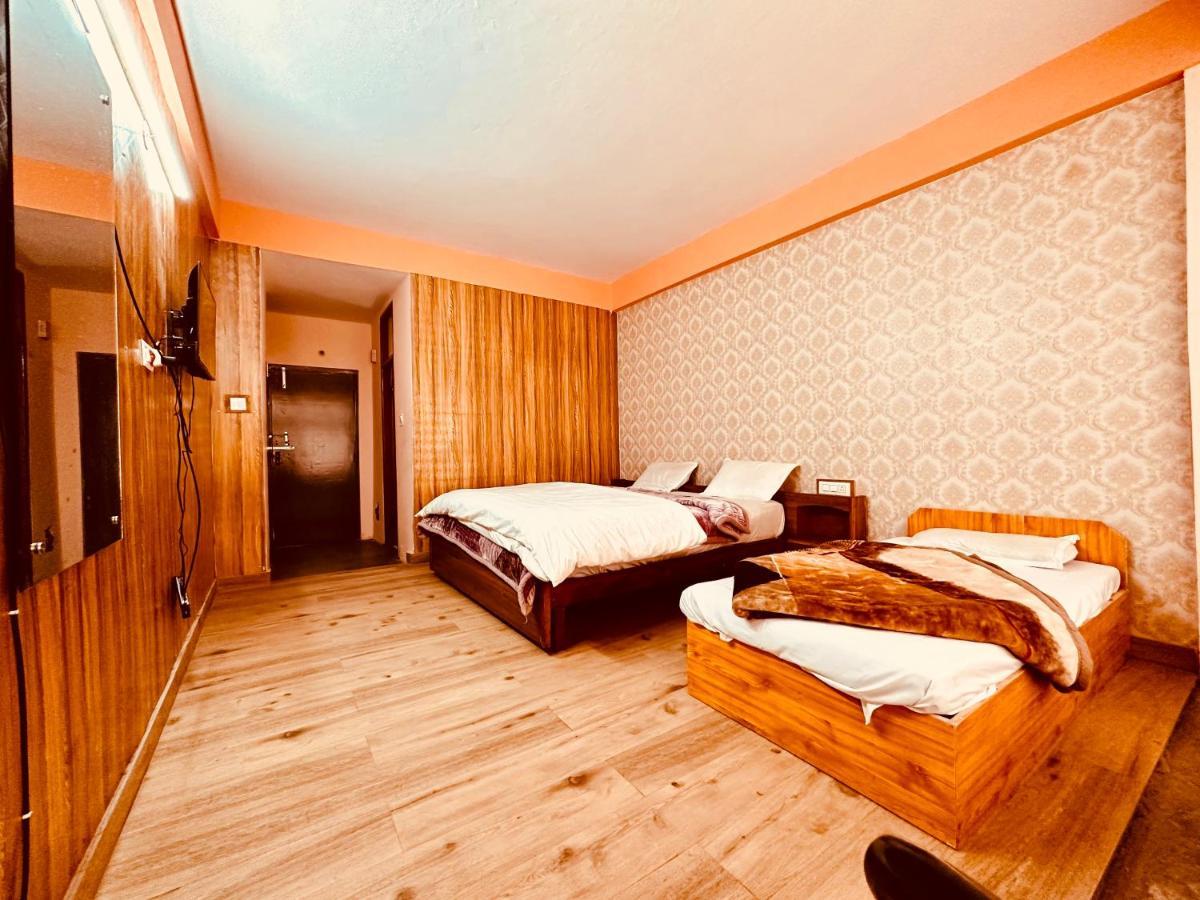 Hotel D Kanchan Manali Exteriér fotografie