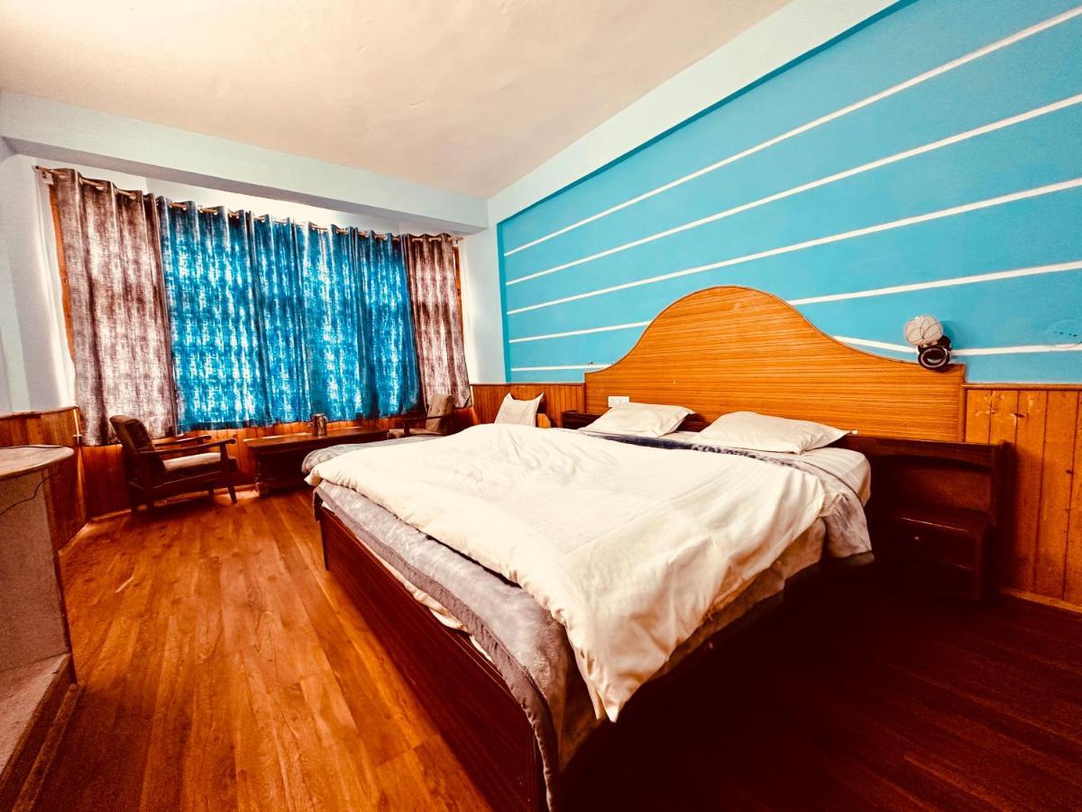 Hotel D Kanchan Manali Exteriér fotografie