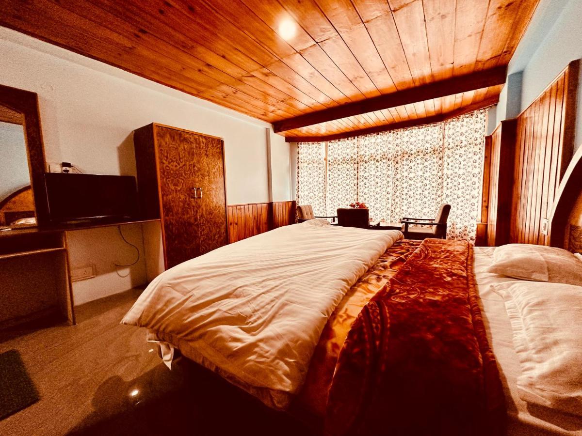Hotel D Kanchan Manali Exteriér fotografie